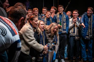 På innsiden av Vikings gullfest