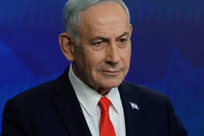 Mikro-partiene truer. Netanyahu frykter at hans egne kan gi seieren til «den fascistiske venstresiden».