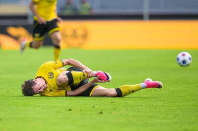 Slakter svensk fotball: – Er så natta