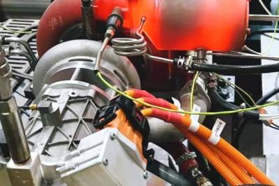 Kan gjøre elbiler til hybrider på langturene