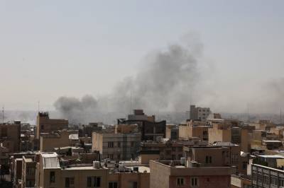 USA og Israel innleder angrep mot Iran, Trump oppfordrer til regimeskifte og varsler 