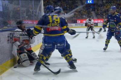 Måtte sy i tannkjøttet etter dette: – Vondt å spise