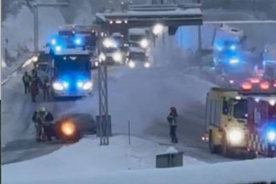 Tesla-brann på E 18 mot Drammen