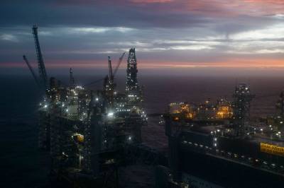 Tungt fall for oljeaksjer