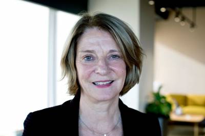 TV 2: Mona Juul slutter i UD