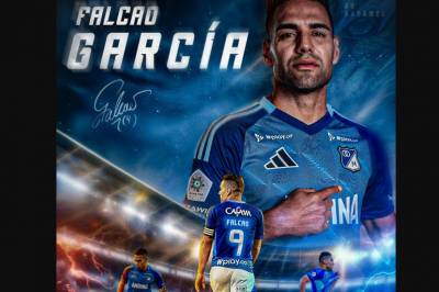 Radamel Falcao er ikke, som alle trodde, helt ferdig med fotball-karrieren