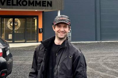 width=device-width, initial-scale=1