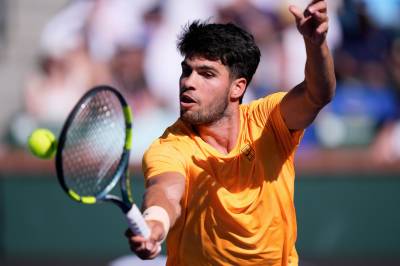 Tennisstjernen Alcaraz mister Roland-Garros grunnet skade