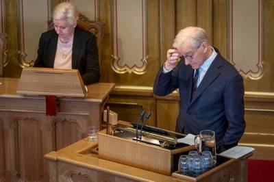 Har Norge en «bistands-adel»? Dette skal Støre grilles om.