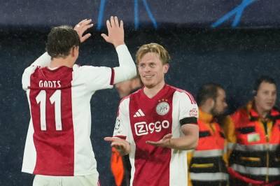 Oliver Edvardsen matchvinner for Ajax i mesterligaen – Moi hjalp FCK til poeng