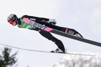 Marius Lindvik brøt norsk seierstørke – vant sesongens siste hopprenn i Planica