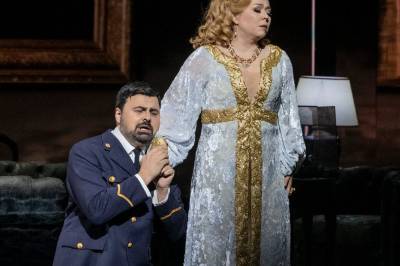 «Don Carlo» blir en operatragedie uten slagkraft