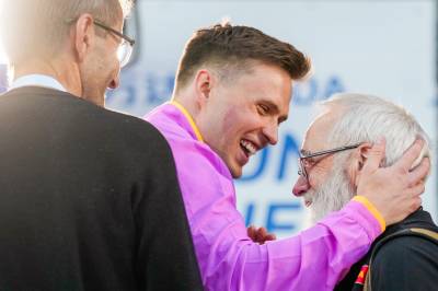 Warholms nye metode: – Håper det er kronen på verket