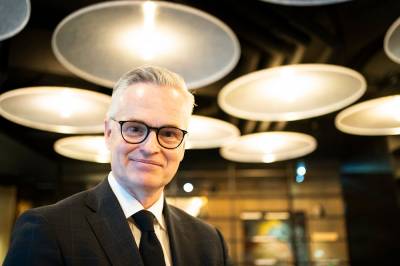 ABG Sundal Collier-sjefen går av