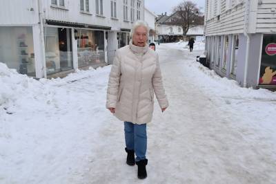 – Oi, her var det glatt!