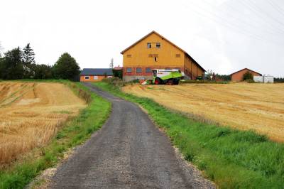 Flere gårder blir bare brukt som bolig