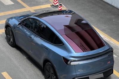 Nå kommer nye Model 3 og Model Y