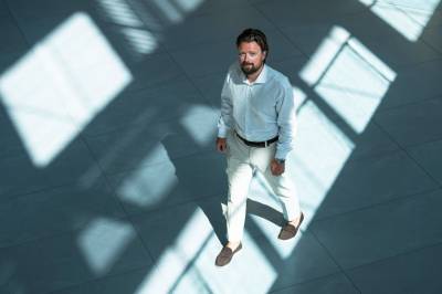 Bredt brikkefall på børs: – Markedet har på de kritiske brillene