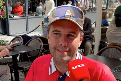 Avspaserer etter Norge-kampen