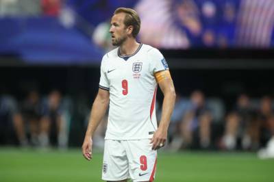 Mexico-England utsatt til 03.00