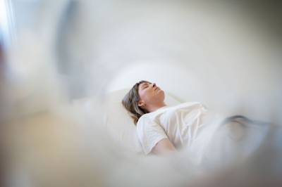 Ny studie om hypnose: – Ikke så mystisk som folk tror