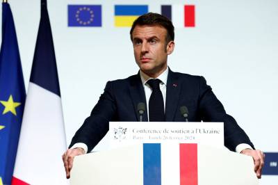 Macron med nytt forsøk på å forby sosiale medier for barn