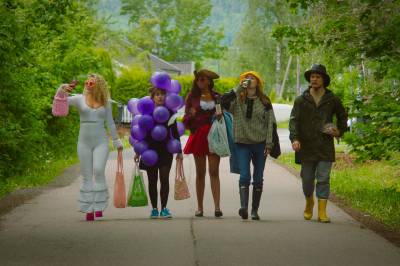 Mer «Basic Bitch Bærum»