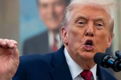 Ut mot Venezuela: - Beordrer blokade