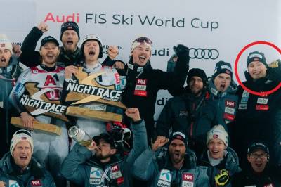 Mens kompisene jublet stod han og gråt: – Følte jeg hadde sviktet