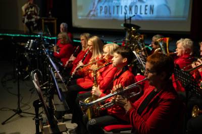 En kveld med filmmusikk, latter og god stemning