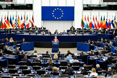 EUs handelskomité sier ja til handelsavtalen med USA