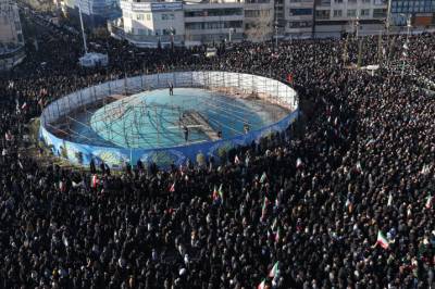 Overrasket av bildene: - Oppskrift på borgerkrig