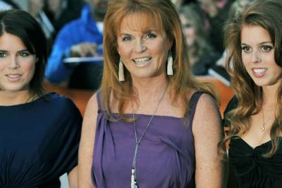 Tok døtrene med til Epstein