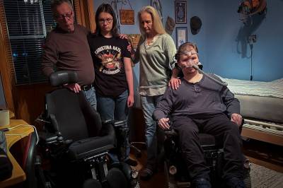 John Eyvind (28) døde på sykehuset – mens mor tok imot bror på akutten