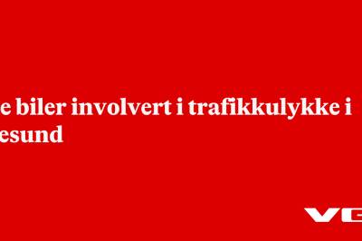 Tre biler involvert i trafikkulykke i Ålesund