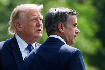 Axios: CIA-sjefen foreslo toppmøte mellom Trump, Putin og Zelenskyj