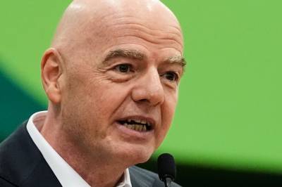 Infantino gir seg ikke – kom ut fra krisemøte med beklagelse og trussel