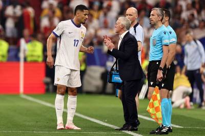 Deschamps avdramatiserer Saliba-skade