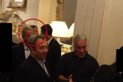 Ansatt via Epstein: Sier Reksten-Monsen sto for logistikk