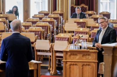 Historisk Epstein-grilling: Her er seks spørsmål og svar