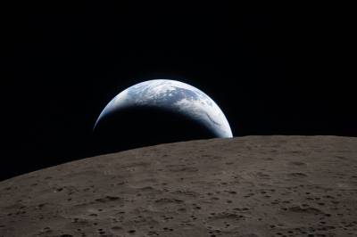 Nasa publiserte historisk bilde: Jorden sett fra andre siden av månen