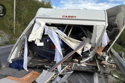 – Kan se ut som at campingvogna har løsnet