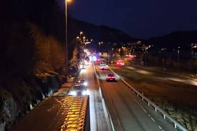 Politiutrykning i motgående felt på E16