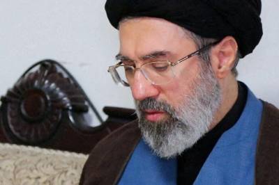 Irans nye leder ble skadet tidlig i krigen, hevder kilder overfor The New York Times