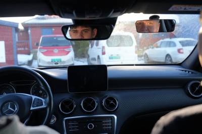 – Gutter bør være 20 år før de får «lappen»