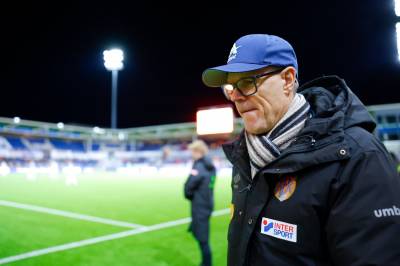 Kjempedramatikk i Ålesund – Rekdal møtt med melding fra supporterne