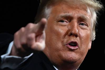 Ti spillere nektet innreise av Trump