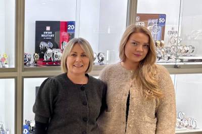 width=device-width, initial-scale=1