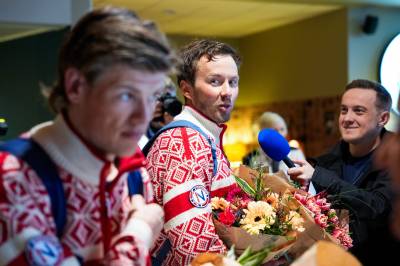 Sol, snø og full påskekos: Slik feirer idrettsstjernene