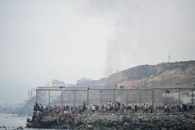 Nær 50.000 migranter har tatt seg inn i spanske Ceuta